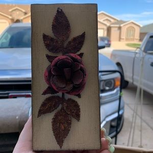 Wooden rose decor
